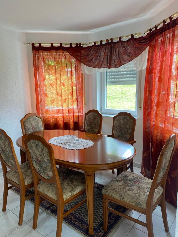 Schoene Grosse Ferienwohnung Im Mittelrheintal Nahe Loreley Bornich Экстерьер фото