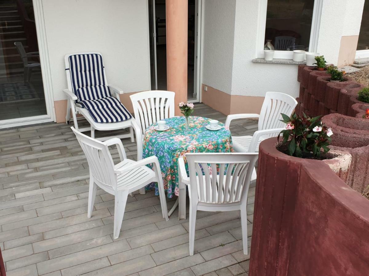 Schoene Grosse Ferienwohnung Im Mittelrheintal Nahe Loreley Bornich Экстерьер фото